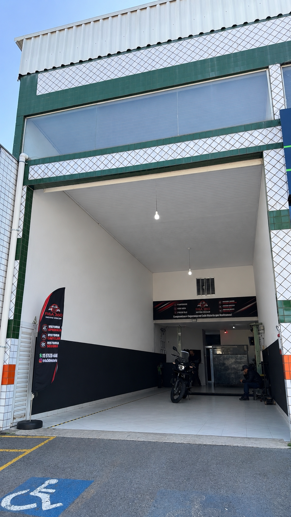 Entrada do box de vistoria da R&A 360°